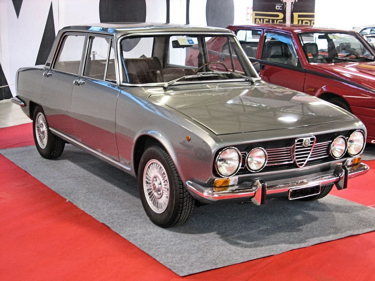 Alfa Romeo 1750 und 2000 Berlina Baujahr 1967-1977 Hängende Pedale