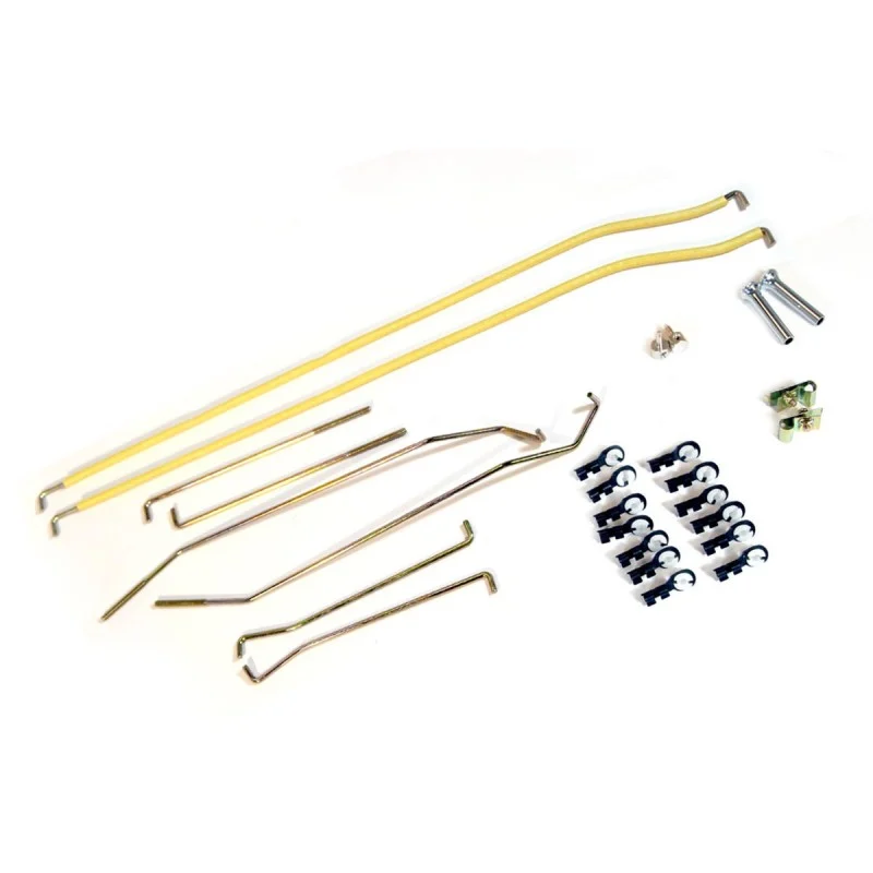 Un conjunto de barras y clips para un par de puertas 69-70