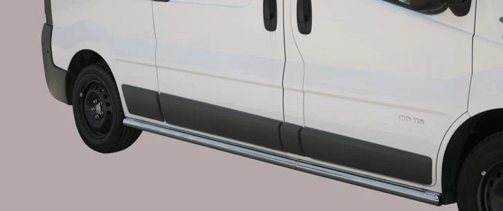 Estriberas Renault ? 63 Trafic 07> (With Stainless Steel Caps)