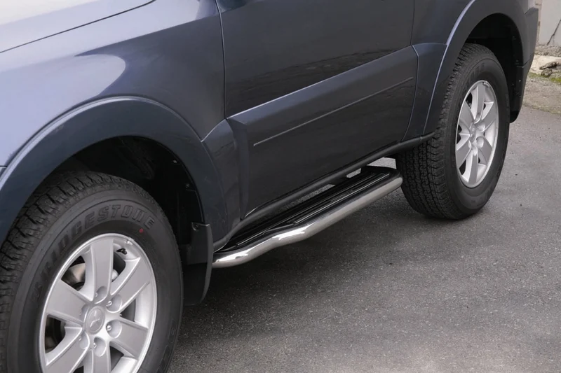 Estriberas Mitsubishi Pajero 3 Doors 07>