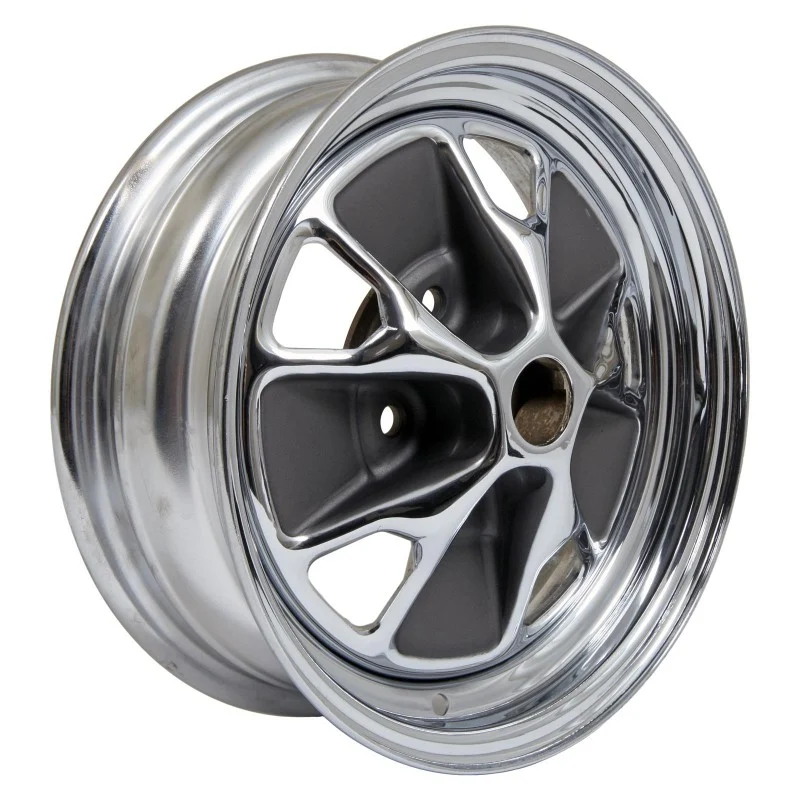Llanta de acero 15X8" 65-67